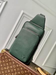 LV Handbags 847